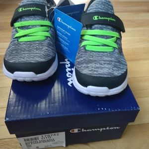 NWT Champion Boys Shoes